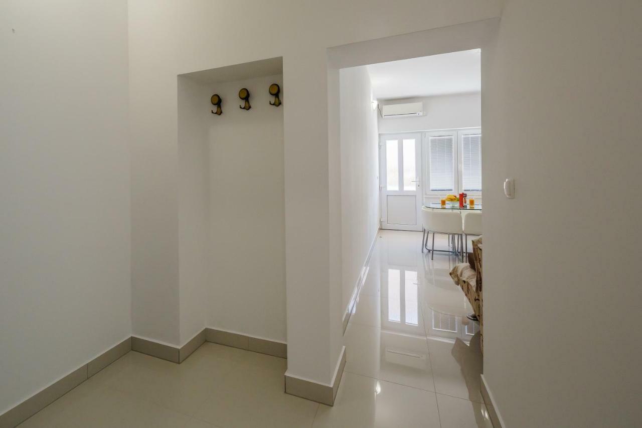 Apartman Sunce Apartment Kaštela Екстериор снимка