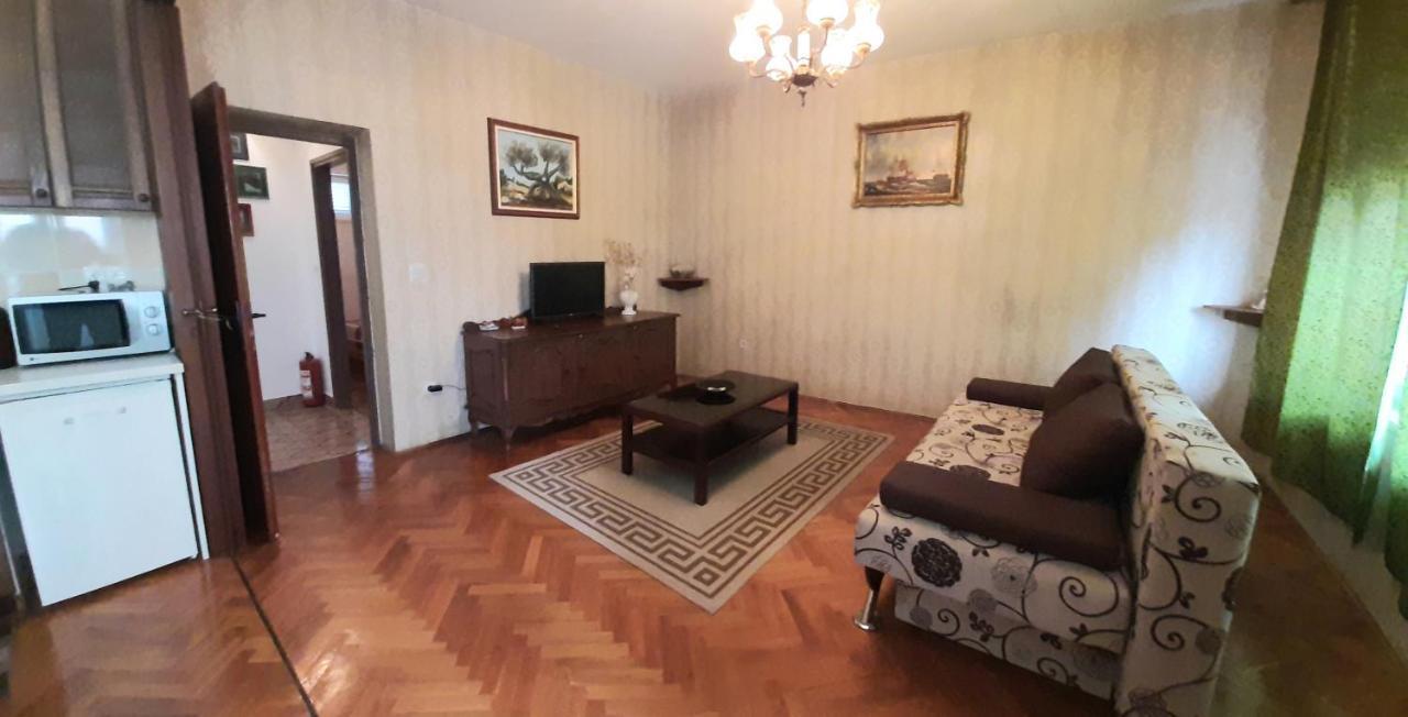 Apartman Sunce Apartment Kaštela Екстериор снимка